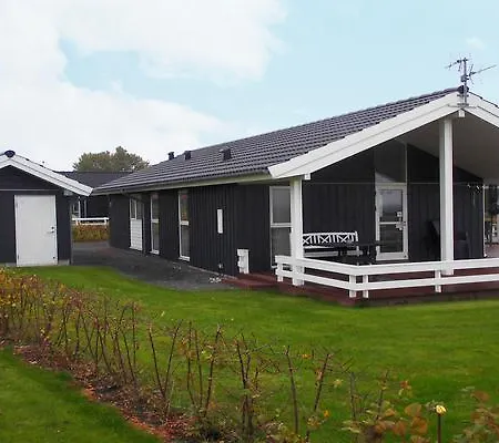 Three-bedroom Holiday In Sydals 13